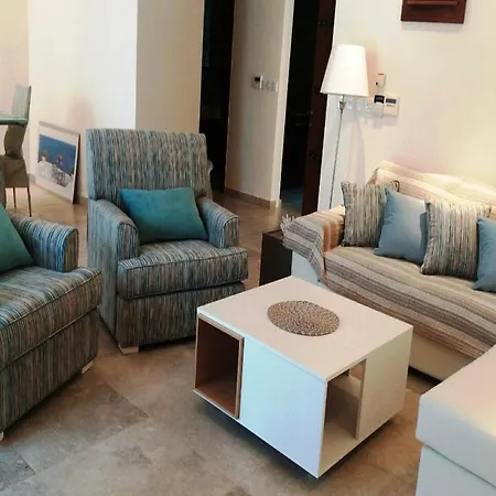 The Luxury Beachfront Apartment *