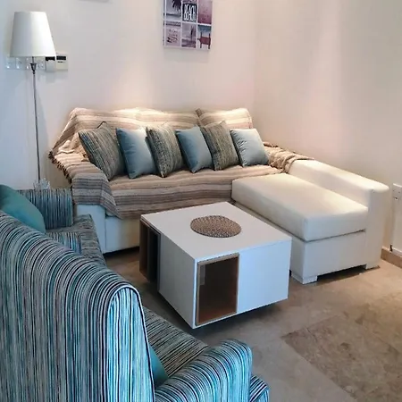 The Luxury Beachfront Apartment *